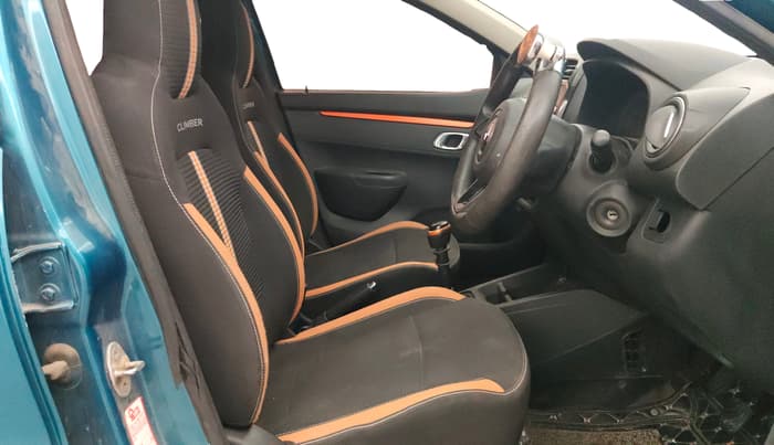 2019 Renault Kwid CLIMBER 1.0 (O), Petrol, Manual, 80,927 km, Right Side Front Door Cabin