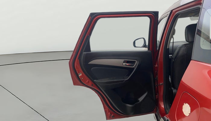 2018 Maruti Vitara Brezza ZDI PLUS AT DUAL TONE, Diesel, Automatic, 1,03,888 km, LHS Rear Door