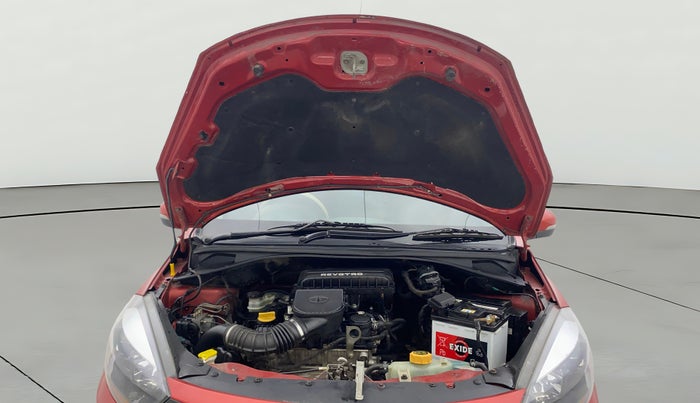 2018 Tata TIGOR XZ PETROL, Petrol, Manual, 95,399 km, Open Bonet