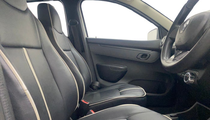 2017 Renault Kwid RXT 1.0 AMT, Petrol, Automatic, 77,568 km, Right Side Front Door Cabin