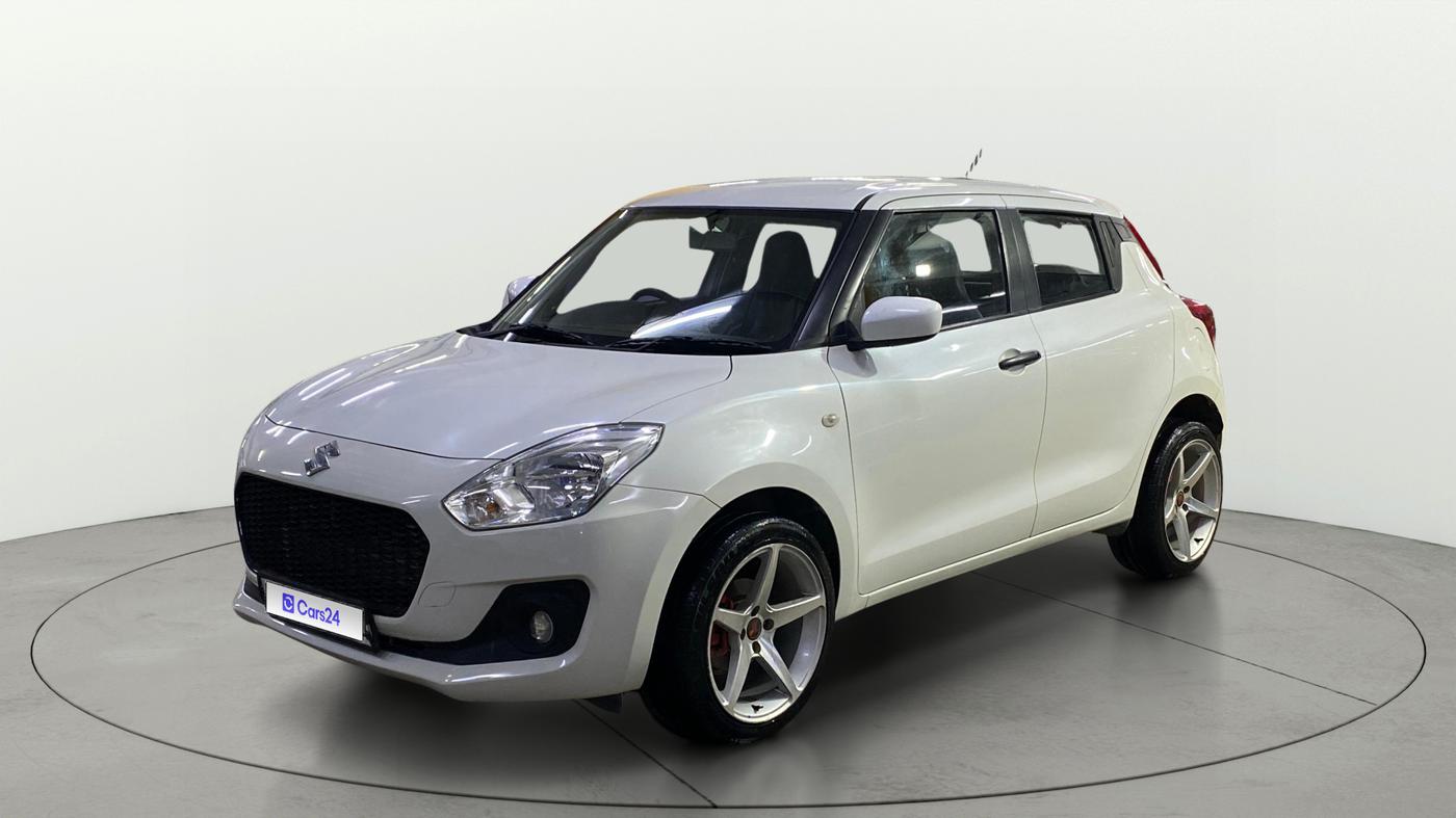 2024 Maruti Swift LXI, Petrol, Manual, 15,848 km, Left Front Diagonal