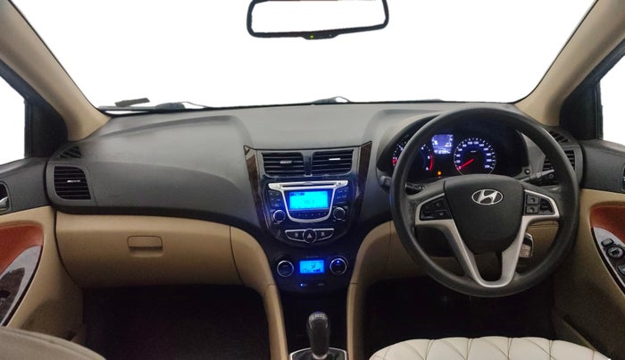 2014 Hyundai Verna FLUIDIC 1.6 CRDI SX, Diesel, Manual, 87,372 km, Dashboard