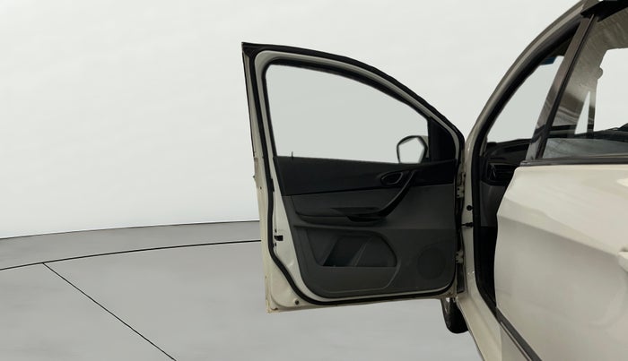 2018 Tata TIGOR XT PETROL, Petrol, Manual, 86,997 km, LHS Front Door