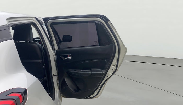 2022 Maruti Swift ZXI, Petrol, Manual, 39,211 km, RHS Rear Door