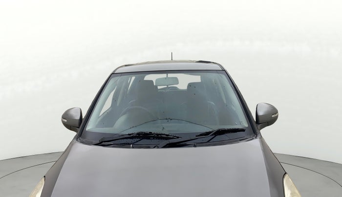 2016 Maruti Swift ZDI, Diesel, Manual, 1,37,997 km, Front Windshield