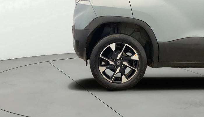 2024 Tata PUNCH ACCOMPLISHED DAZZLE SUNROOF CNG MT, CNG, Manual, 39,700 km, Right Rear Wheel
