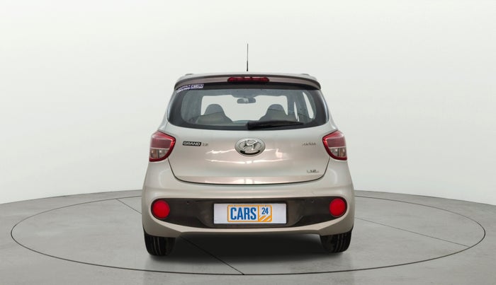 2017 Hyundai Grand i10 ASTA 1.2 KAPPA VTVT, Petrol, Manual, 28,009 km, Back/Rear