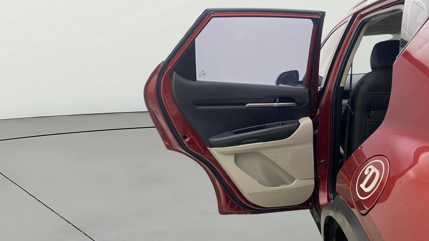 2020 KIA SONET HTX 1.5, Diesel, Manual, 70,428 km, LHS Rear Door