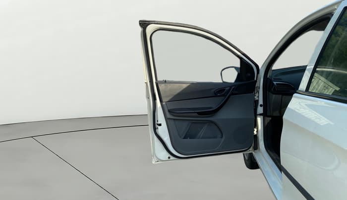 2018 Tata TIGOR XM PETROL, Petrol, Manual, 1,13,563 km, LHS Front Door