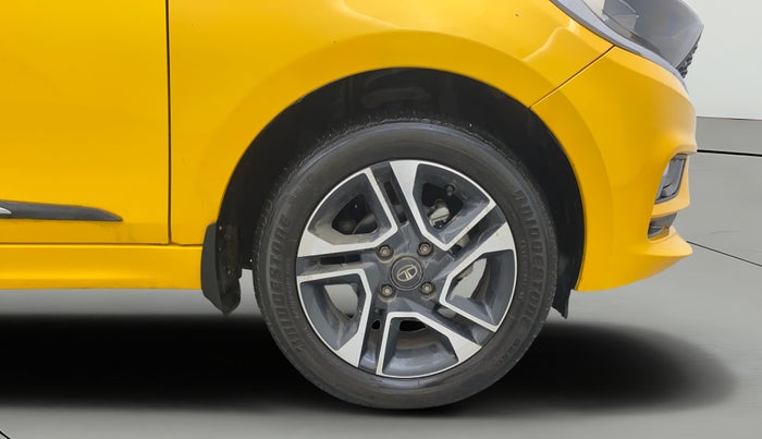 2020 Tata Tiago XZ PLUS PETROL, Petrol, Manual, 10,235 km, Right Front Wheel
