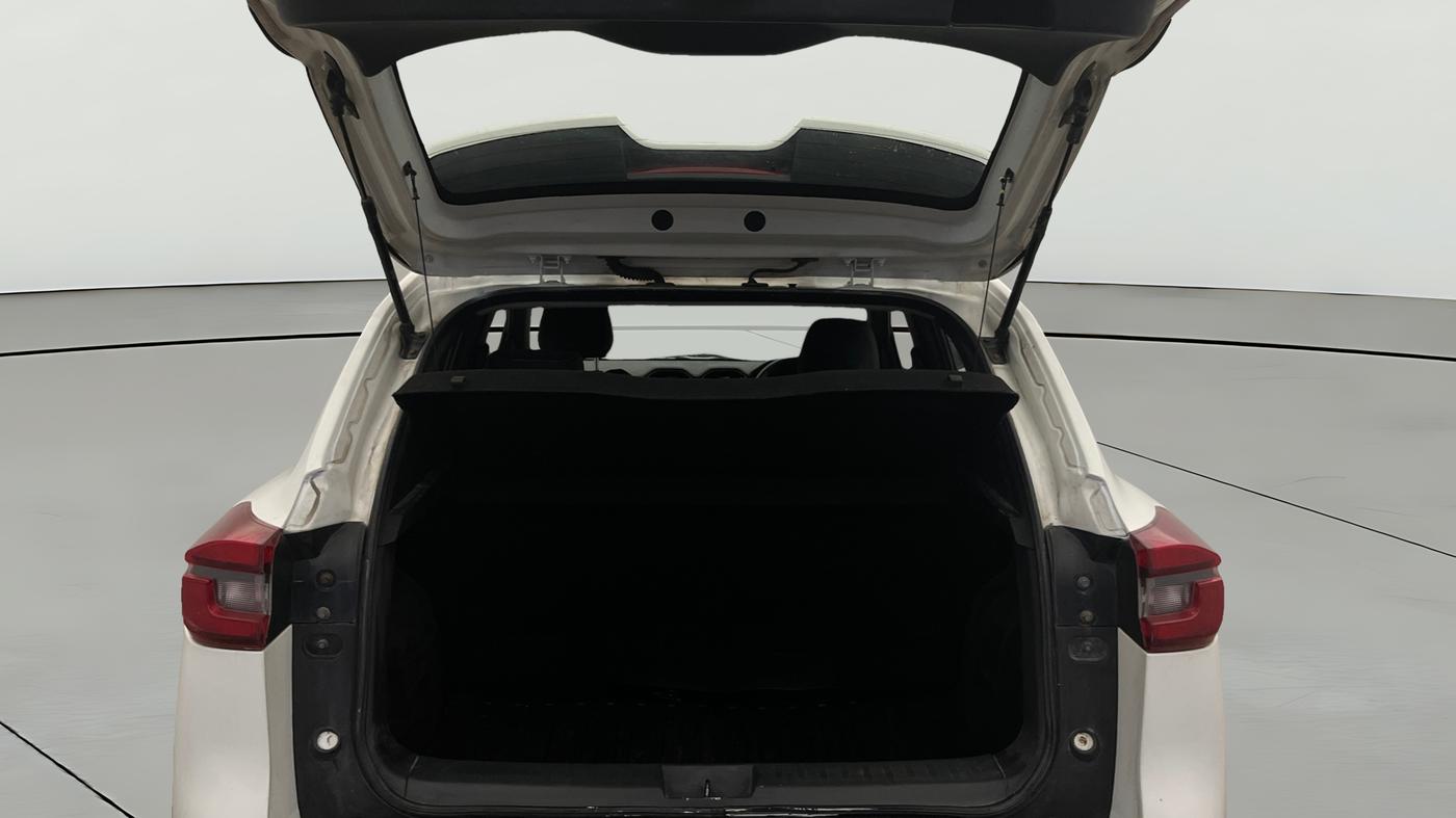 2021 Nissan MAGNITE XL, Petrol, Manual, 19,105 km, Boot Open Zoomed View