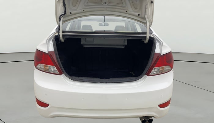 2014 Hyundai Verna FLUIDIC 1.4 CRDI CX, Diesel, Manual, 1,42,148 km, Boot Open Zoomed View