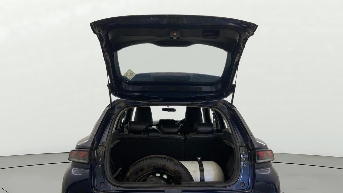 2023 Maruti FRONX DELTA CNG 1.2 MT, CNG, Manual, 51,166 km, Boot Door Open