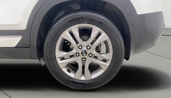 2020 KIA SELTOS HTX 1.5 PETROL, CNG, Manual, 93,799 km, Left Rear Wheel