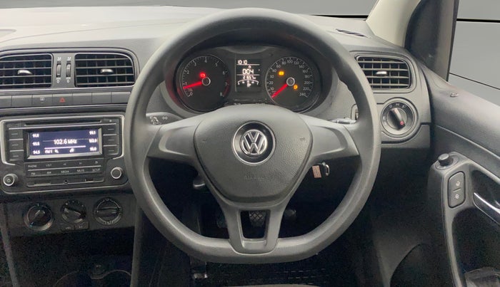 2018 Volkswagen Polo COMFORTLINE 1.0L MPI, Petrol, Manual, 21,614 km, Steering Wheel Close Up