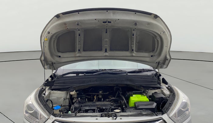 2017 Hyundai Creta SX PLUS 1.6 PETROL, Petrol, Manual, 1,17,889 km, Open Bonet