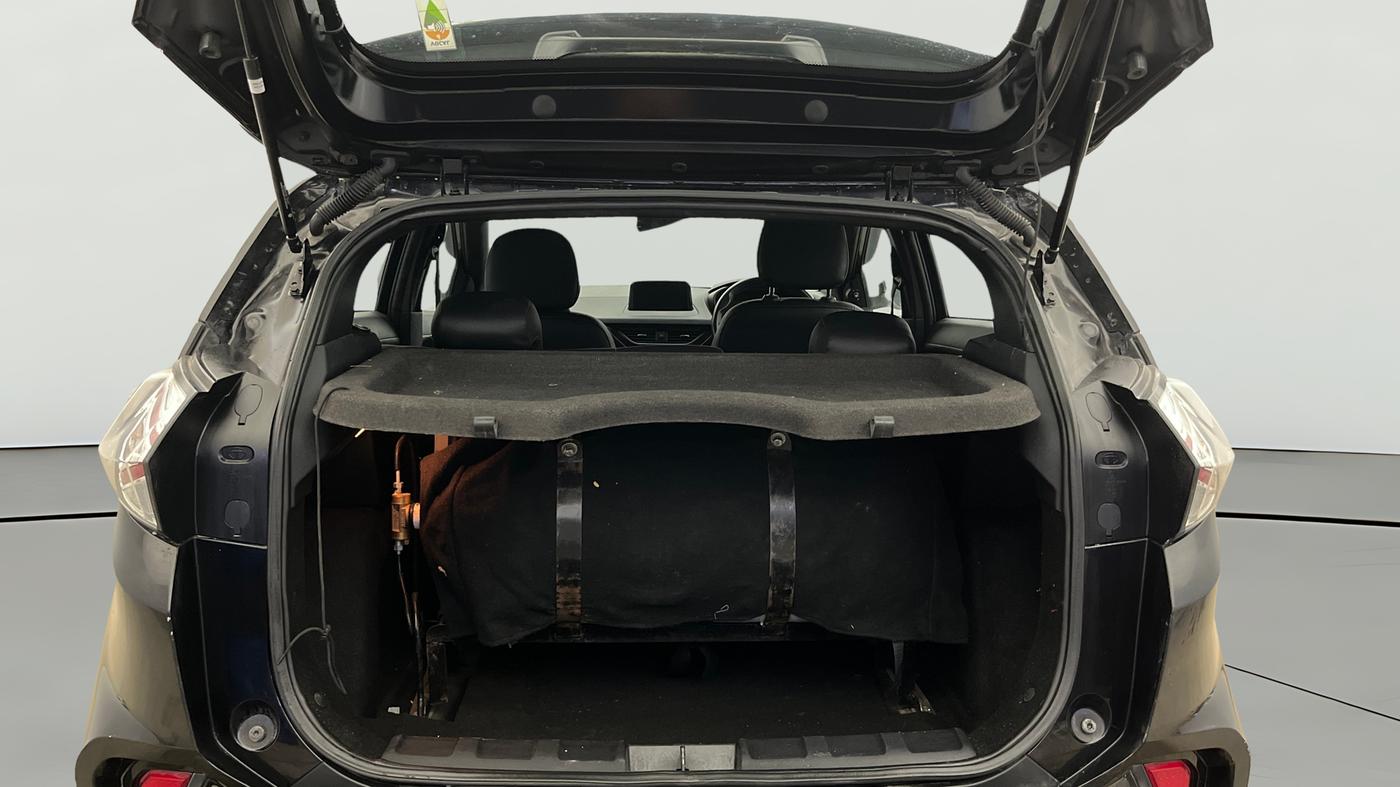 2022 Tata NEXON XZA PLUS PETROL DARK EDITION, CNG, Automatic, 67,935 km, Boot Open Zoomed View