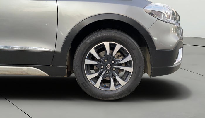 2020 Maruti S Cross ZETA 1.5, Petrol, Manual, 1,07,423 km, Right Front Wheel