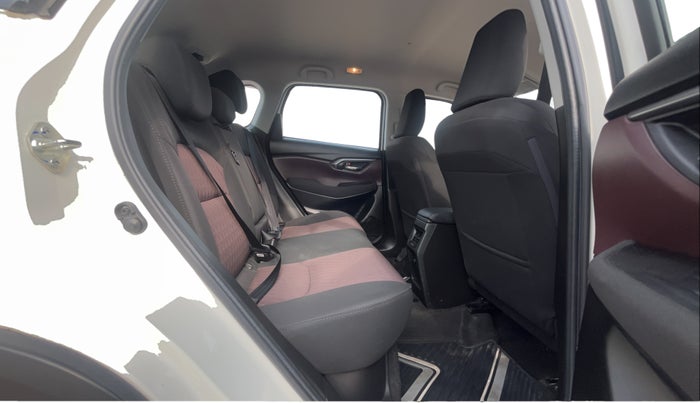 2024 Maruti Grand Vitara DELTA SMART HYBRID, Petrol, Manual, 14,199 km, Right Side Rear Door Cabin