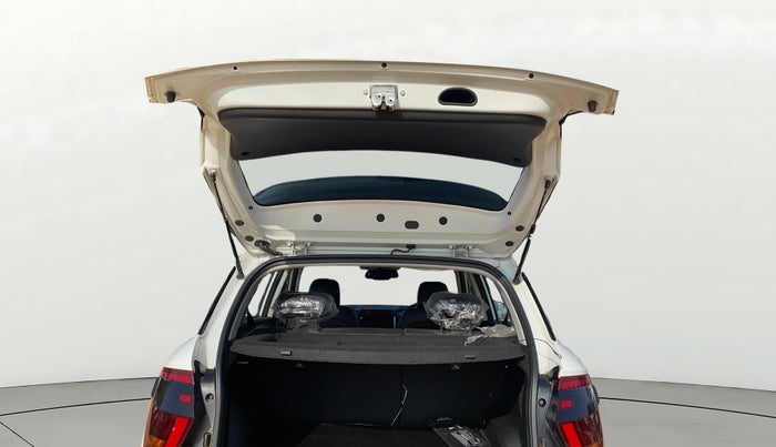 2022 Hyundai Creta SX (O) 1.4 TURBO DCT, Petrol, Automatic, 62,695 km, Boot Door Open