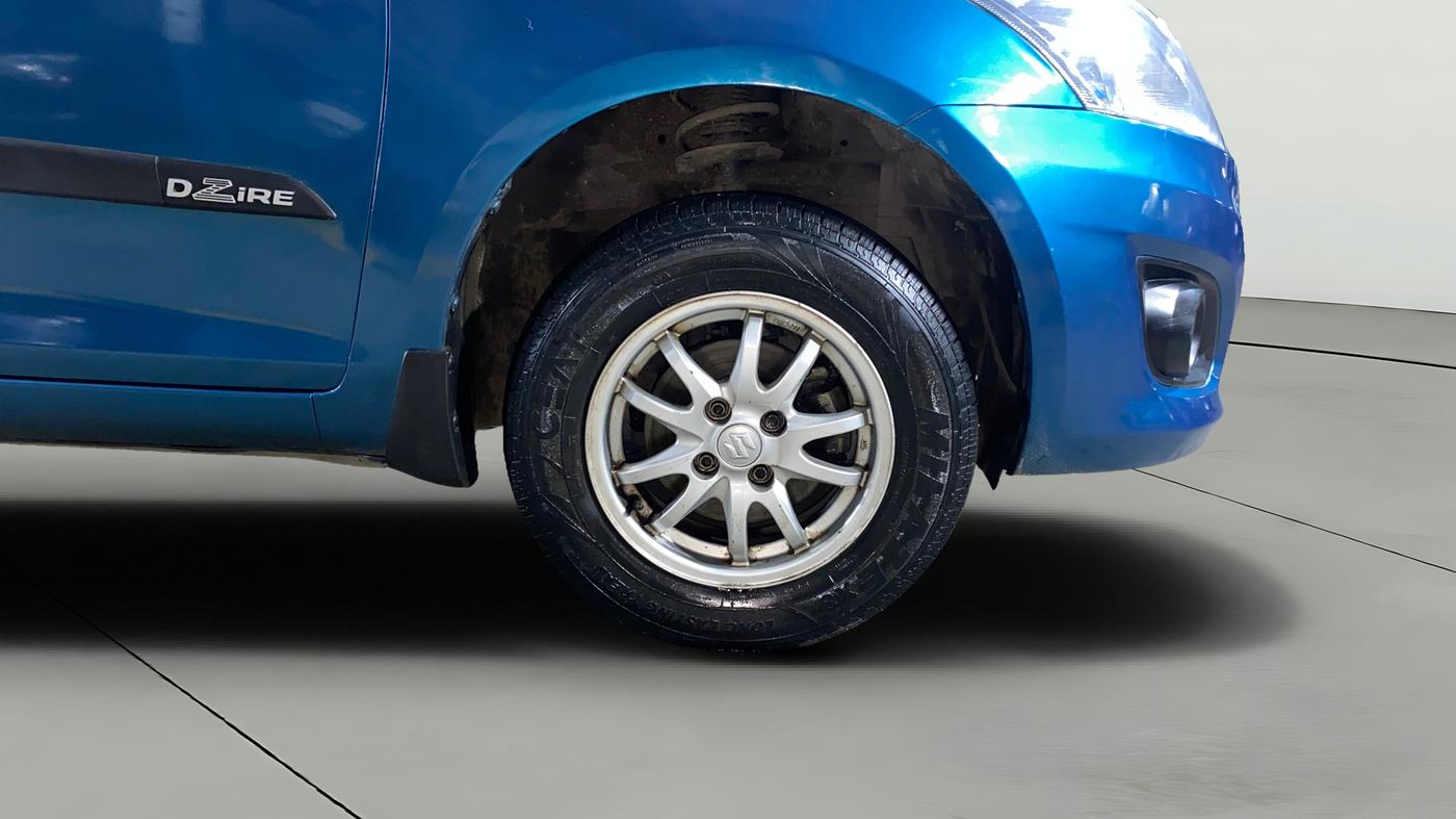 2013 Maruti Swift Dzire VXI, Petrol, Manual, 50,679 km, Right Front Wheel