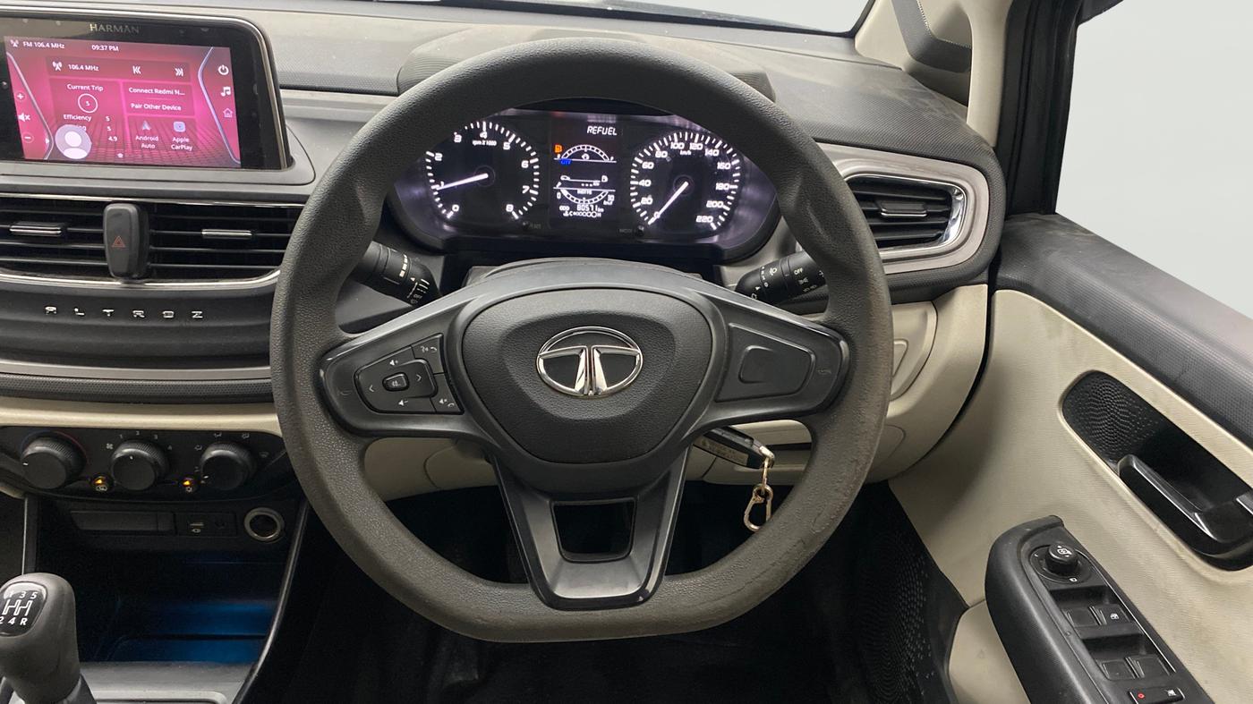 2021 Tata ALTROZ XM PLUS PETROL, Petrol, Manual, 80,526 km, Steering Wheel Close Up