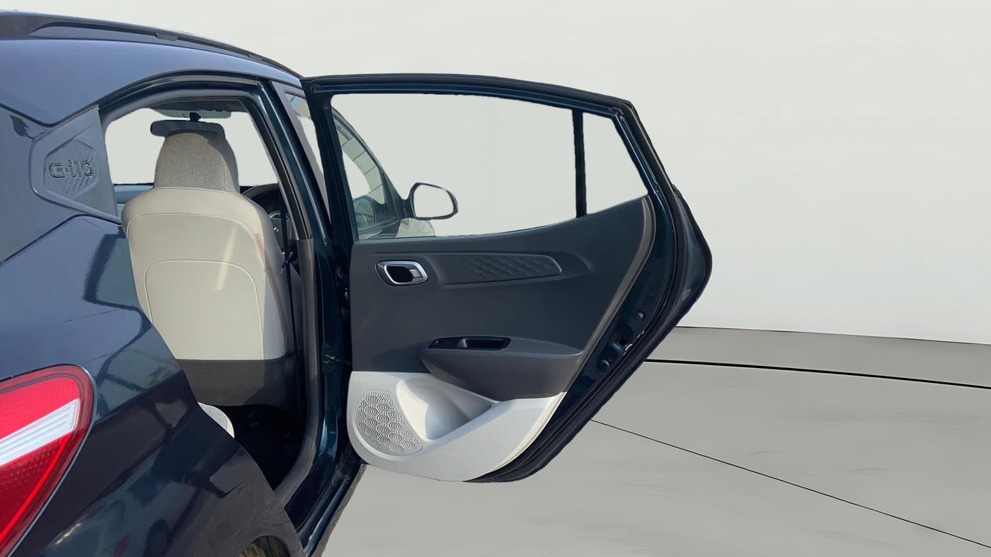 2021 Hyundai GRAND I10 NIOS SPORTZ AMT 1.2 KAPPA VTVT, Petrol, Automatic, 30,486 km, RHS Rear Door