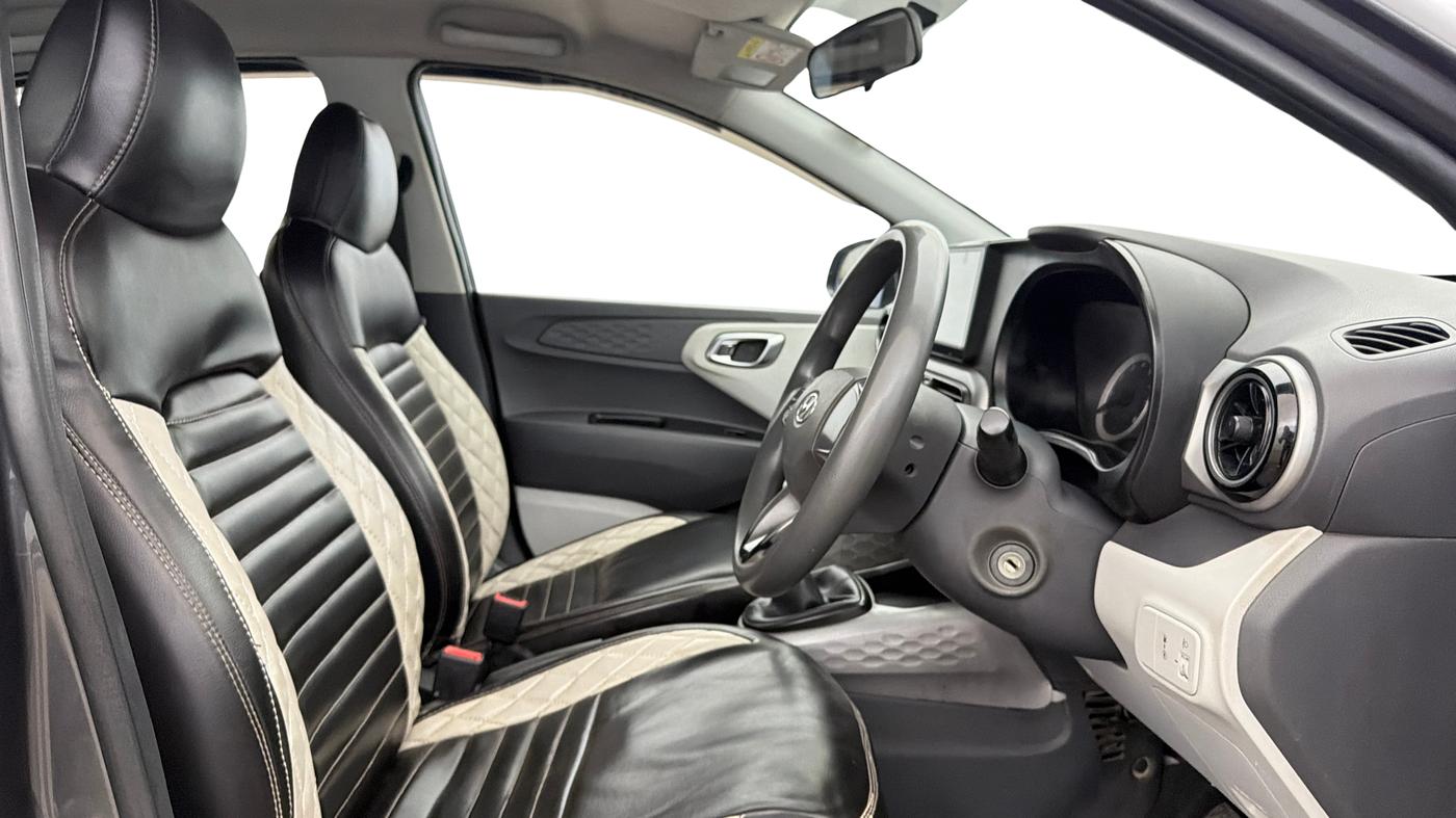 2021 Hyundai GRAND I10 NIOS SPORTZ 1.2 KAPPA VTVT CNG, CNG, Manual, 77,753 km, Right Side Front Door Cabin