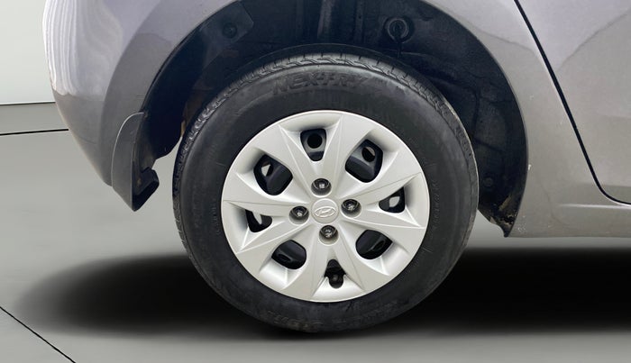 2020 Hyundai Elite i20 MAGNA PLUS 1.2, Petrol, Manual, 1,08,545 km, Right Rear Wheel