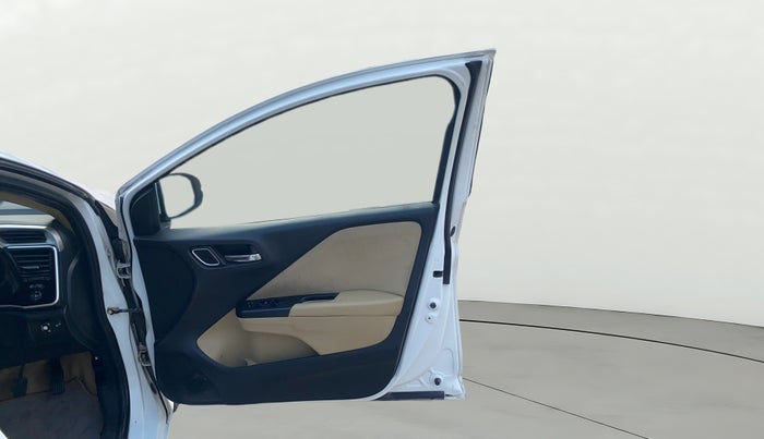 2019 Honda City 1.5L I-VTEC V MT, CNG, Manual, 78,988 km, RHS Front Door