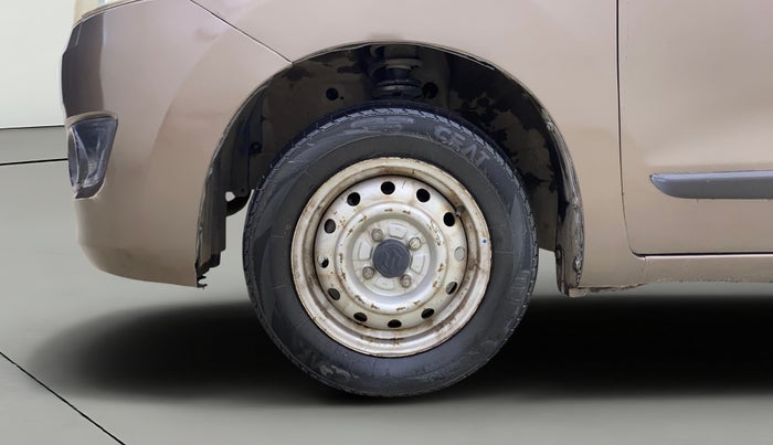 2013 Maruti Wagon R 1.0 LXI CNG, CNG, Manual, 44,768 km, Left Front Wheel