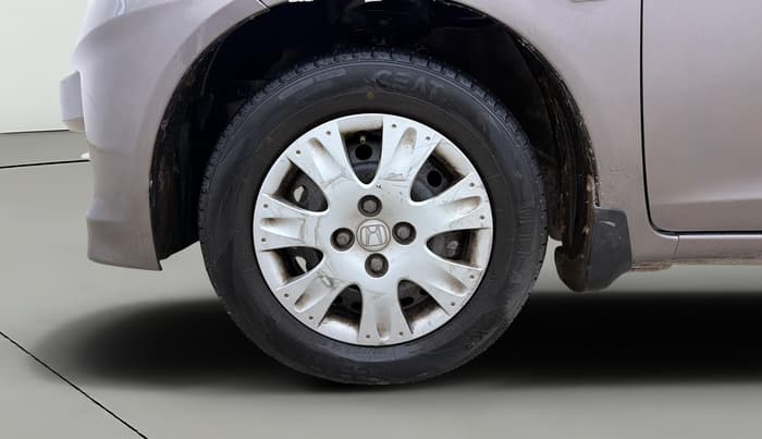 2015 Honda Amaze 1.2L I-VTEC S, Petrol, Manual, 1,09,519 km, Left Front Wheel