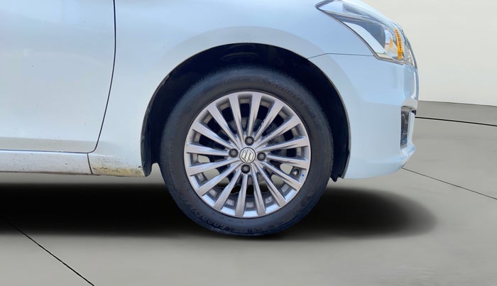 2017 Maruti Ciaz ALPHA 1.4 PETROL, Petrol, Manual, 68,225 km, Right Front Wheel