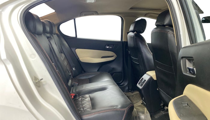 2021 Honda City 1.5L I-VTEC VX CVT, Petrol, Automatic, 1,03,513 km, Right Side Rear Door Cabin
