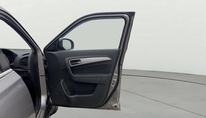 2017 Maruti Vitara Brezza ZDI PLUS, Diesel, Manual, 82,816 km, RHS Front Door