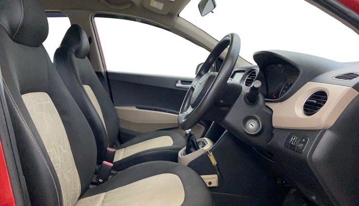 2017 Hyundai Grand i10 SPORTZ (O) 1.2 KAPPA VTVT, CNG, Manual, 63,119 km, Right Side Front Door Cabin
