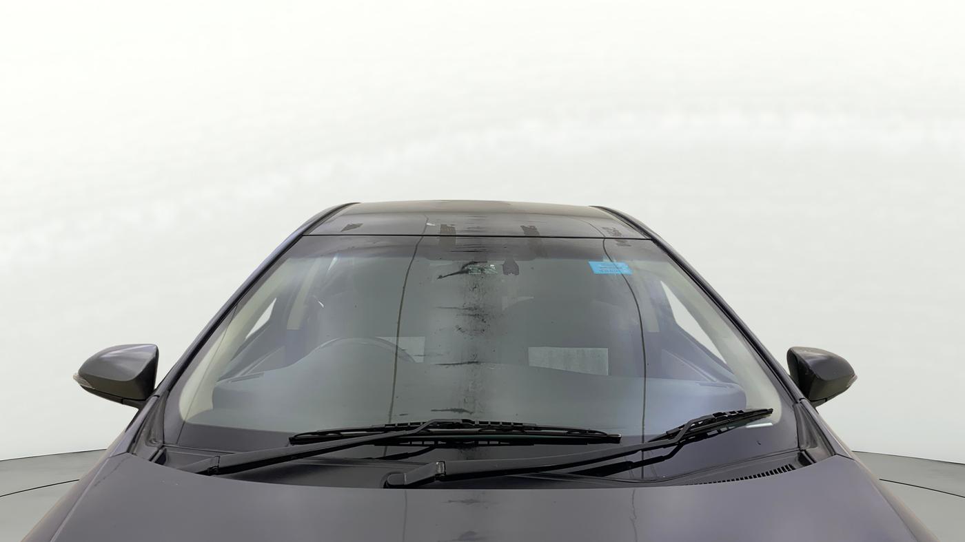 2014 Toyota Corolla Altis VL CVT PETROL, Petrol, Automatic, 1,32,528 km, Front Windshield