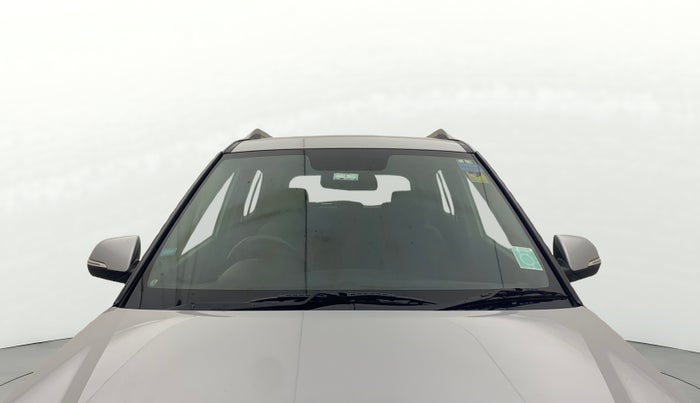 2017 Hyundai Creta SX PLUS AT 1.6 PETROL, Petrol, Automatic, 1,39,997 km, Front Windshield