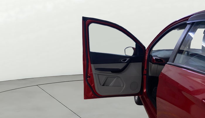 2017 Tata Tiago XZ PETROL, Petrol, Manual, 63,440 km, LHS Front Door