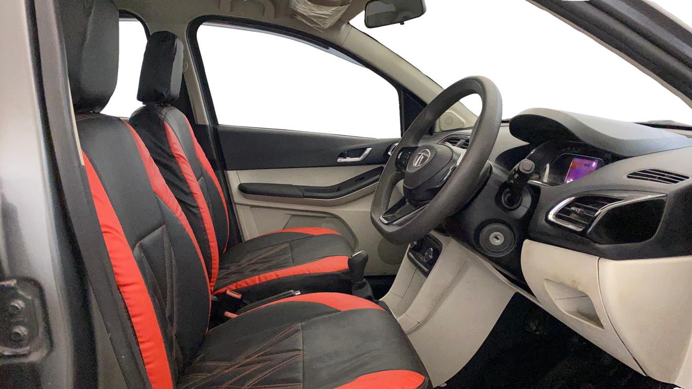 2022 Tata Tiago XZ PLUS CNG, CNG, Manual, 34,321 km, Right Side Front Door Cabin
