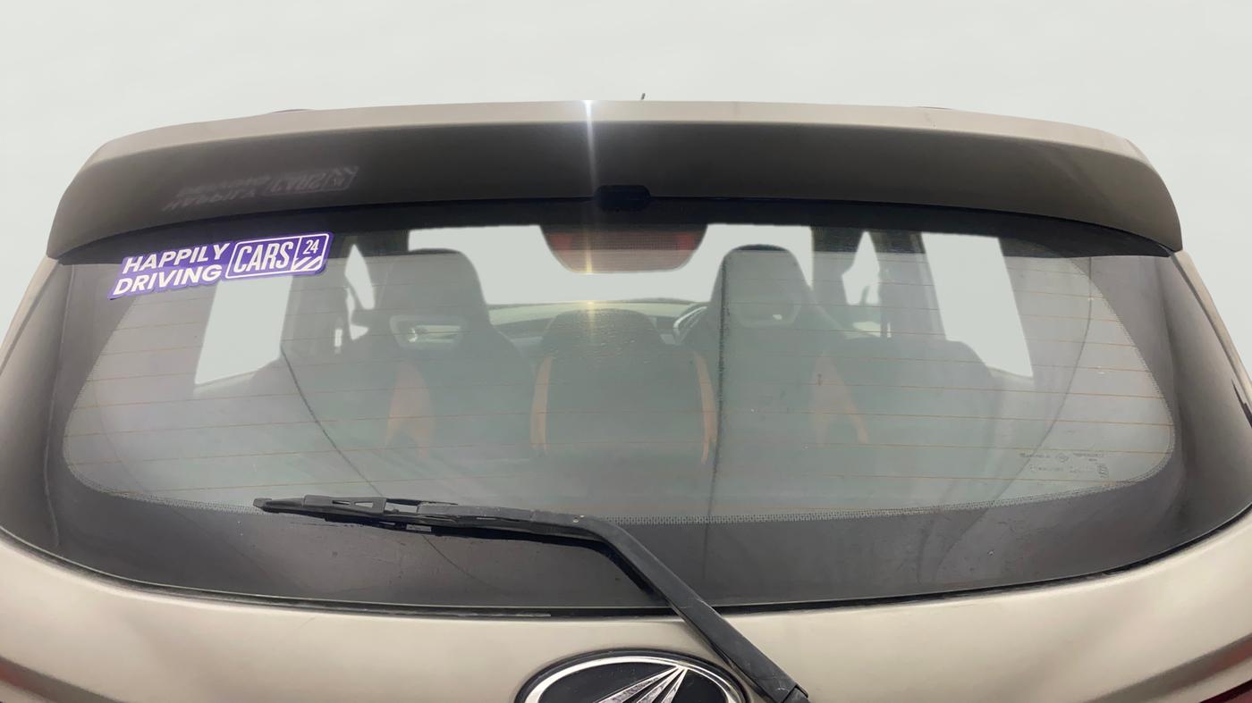 2016 Mahindra Kuv100 K8 D 6 STR, Diesel, Manual, 61,314 km, Rear Windshield