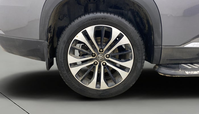 2021 MG HECTOR PLUS SELECT 2.0 DIESEL TURBO MT 7-STR, Diesel, Manual, 49,336 km, Right Rear Wheel