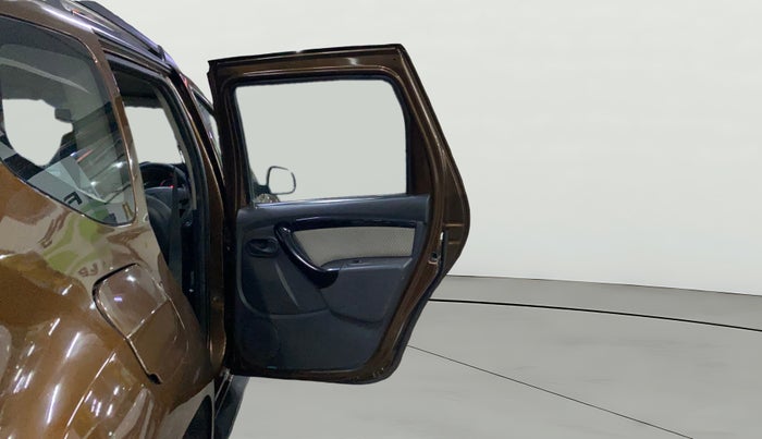 2015 Renault Duster 85 PS RXL DIESEL, Diesel, Manual, 80,782 km, RHS Rear Door