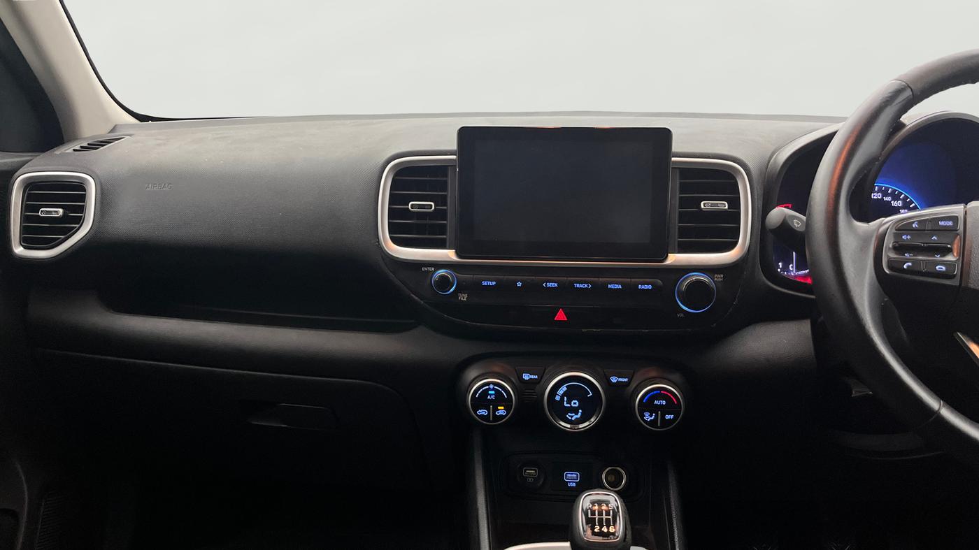 2019 Hyundai VENUE SX 1.0 TURBO, Petrol, Manual, 85,396 km, Air Conditioner