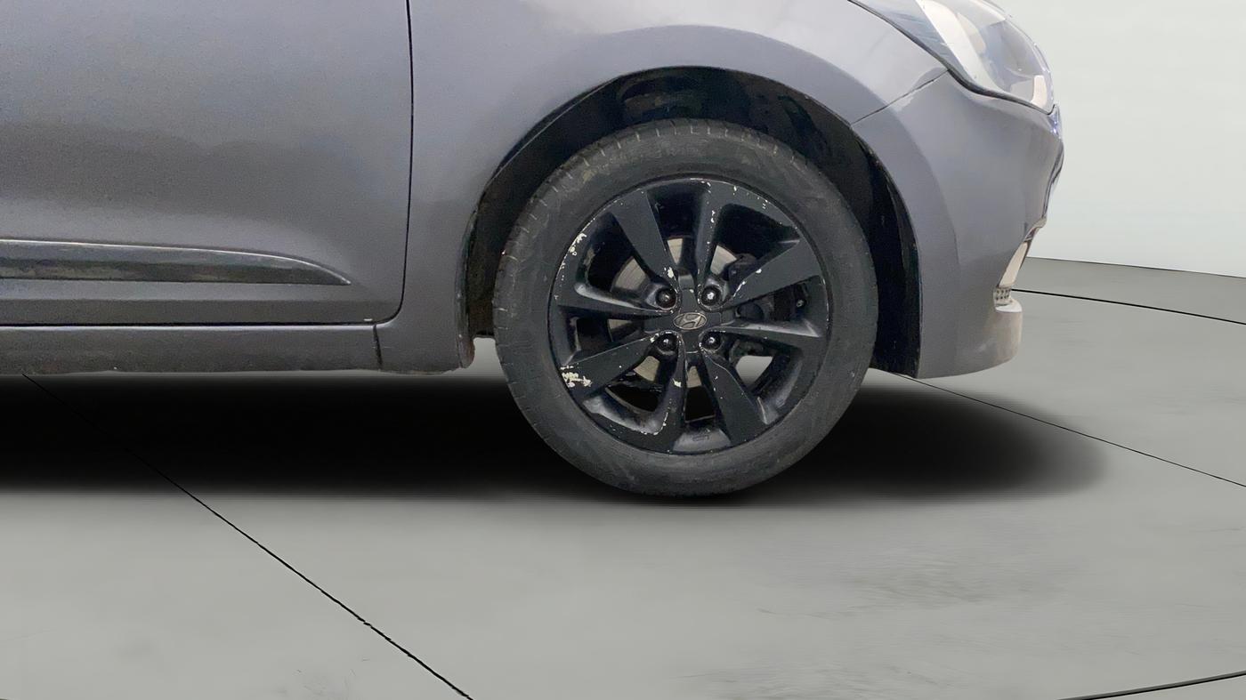2015 Hyundai Elite i20 ASTA 1.4 CRDI, Diesel, Manual, 85,150 km, Right Front Wheel