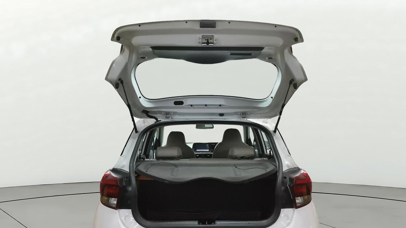 2023 Hyundai GRAND I10 NIOS SPORTZ AMT 1.2 KAPPA VTVT, Petrol, Automatic, 18,951 km, Boot Door Open