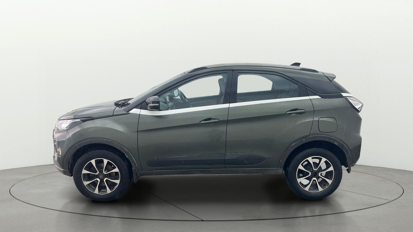 2020 Tata NEXON XZ PLUS PETROL SUNROOF, Petrol, Manual, 1,05,495 km, Left Side