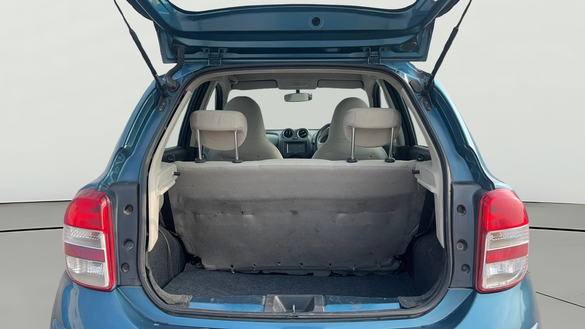 2014 Nissan Micra Active XV, Petrol, Manual, 1,45,363 km, Boot Open Zoomed View