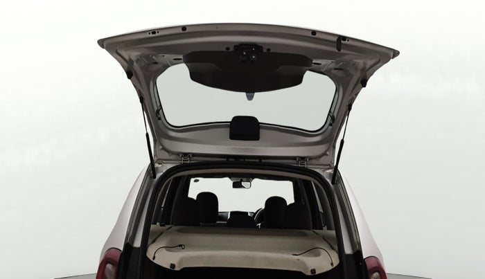 2016 Renault Duster 110 PS RXZ 4X2 AMT DIESEL, Diesel, Automatic, 90,036 km, Boot Door Open