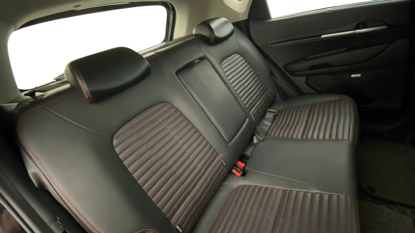 2022 KIA SONET GTX PLUS 1.0 IMT, Petrol, Manual, 18,195 km, Right Side Rear Door Cabin